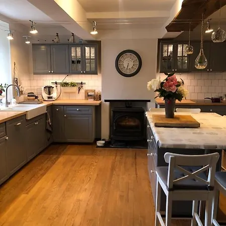 Quarto em Acomodações Particulares Chez Celine Et Philippe Marie Dans Propriete De Charme Avec Piscine