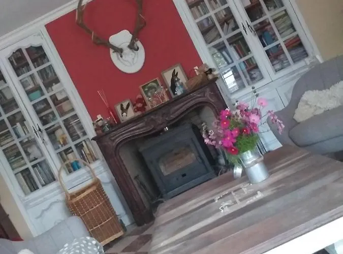 Chez Celine Et Philippe Marie Dans Propriété De Charme Avec Piscine *